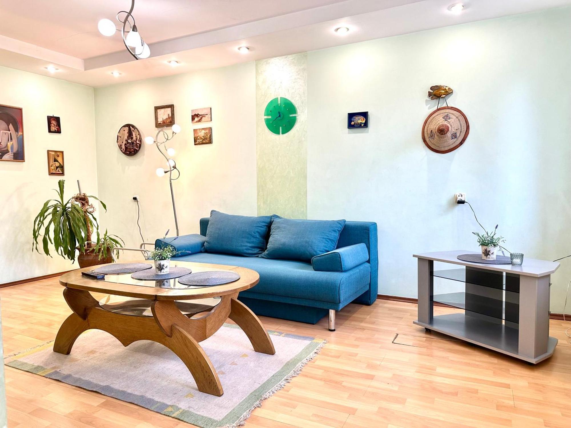 Apartments In The City Centre, Near A Park รีฟเน ภายนอก รูปภาพ